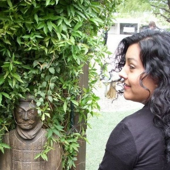 Meet your Posher, Rita - Picture 1 of 1